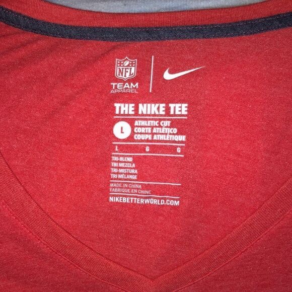 𝅺NWOT Womens Large Nike NFL Team Apparel NE Patriots TShirt - Picture 2 of 8